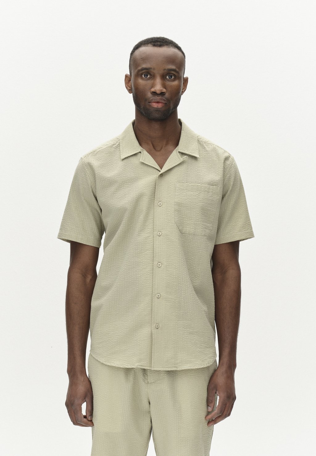 Рубашка TIMO SEER Gabba, зеленый
Рубашка TIMO SEER Gabba, зеленый