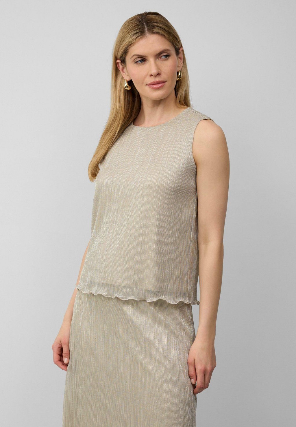 Топ s.Oliver BLACK LABEL, песочный
Топ s.Oliver BLACK LABEL, песочный