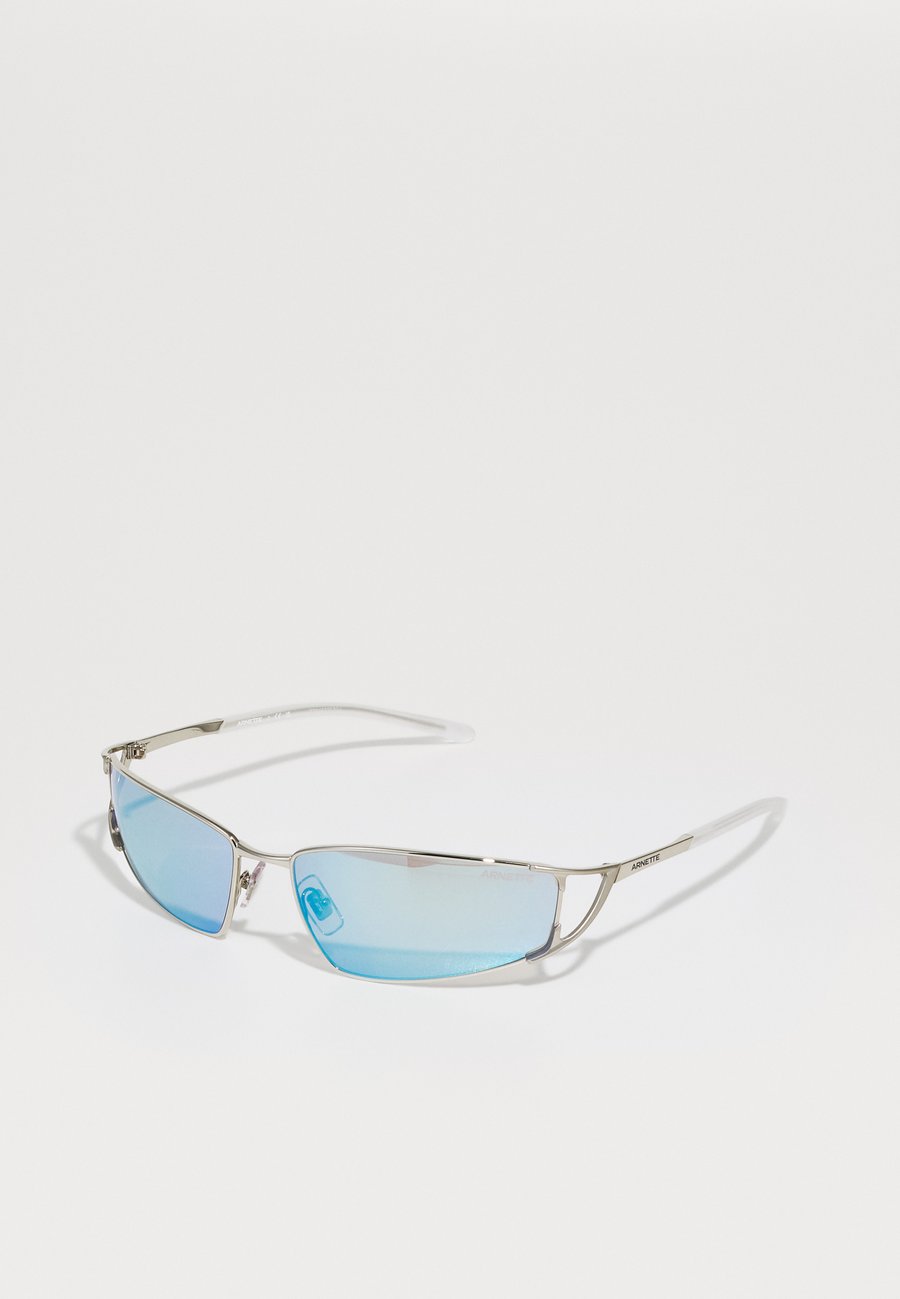 Солнцезащитные очки Arnette THE JUNCTION UNISEX, Silver-Coloured
Солнцезащитные очки Arnette THE JUNCTION UNISEX, Silver-Coloured