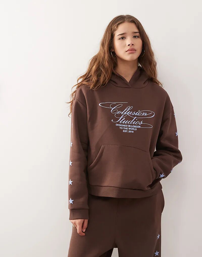Толстовка с логотипом звезды COLLUSION в шоколадном цвете
Толстовка с логотипом звезды COLLUSION в шоколадном цвете