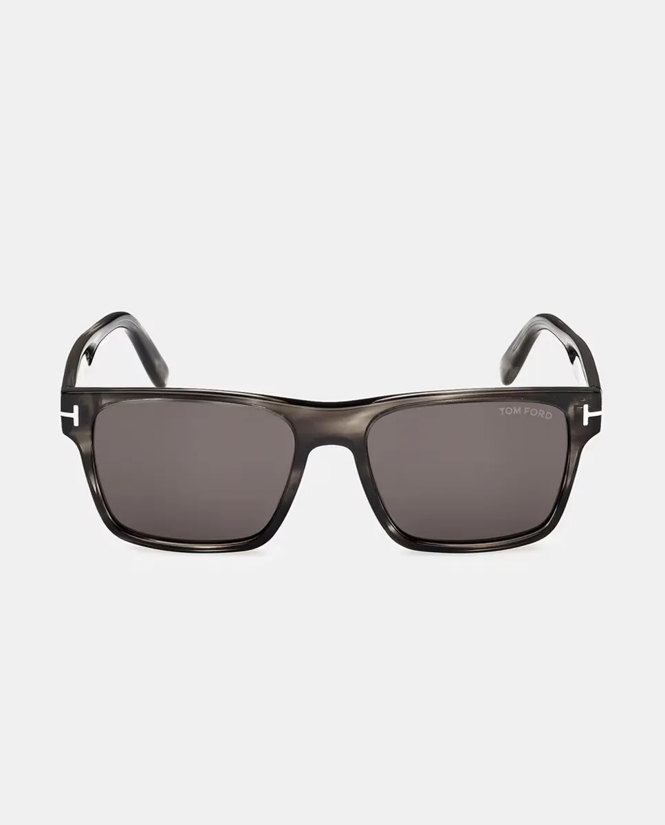 Мужские квадратные солнцезащитные очки из ацетата Tom Ford, чёрный
Мужские квадратные солнцезащитные очки из ацетата Tom Ford, чёрный