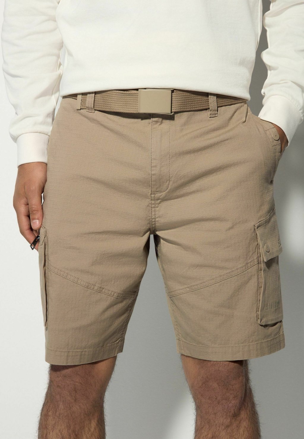 Шорты REGULAR FIT BELTED CARGO Next, бежевый
Шорты REGULAR FIT BELTED CARGO Next, бежевый