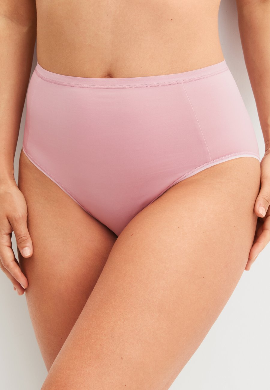 Брифы Calida SLIP HIGH WAIST, Lilas/Lilac
Брифы Calida SLIP HIGH WAIST, Lilas/Lilac