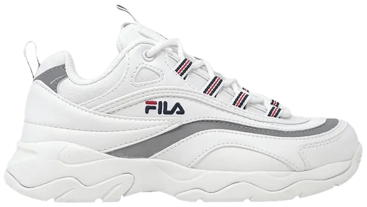 Кроссовки Fila Ray Big Kid 'White Metallic Silver', белый
Кроссовки Fila Ray Big Kid 'White Metallic Silver', белый