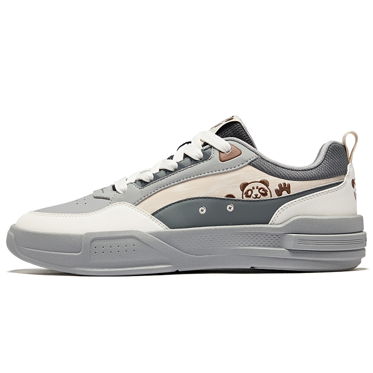 Erke Кроссовки Battery Panda 4lite с низким верхом для скейтборда, увеличивающие рост, с противоскользящей амортизацией, мужские, серо-бежевые
Erke Кроссовки Battery Panda 4lite с низким верхом для скейтборда, увеличивающие рост, с противоскользящей амортизацией, мужские, серо-бежевые