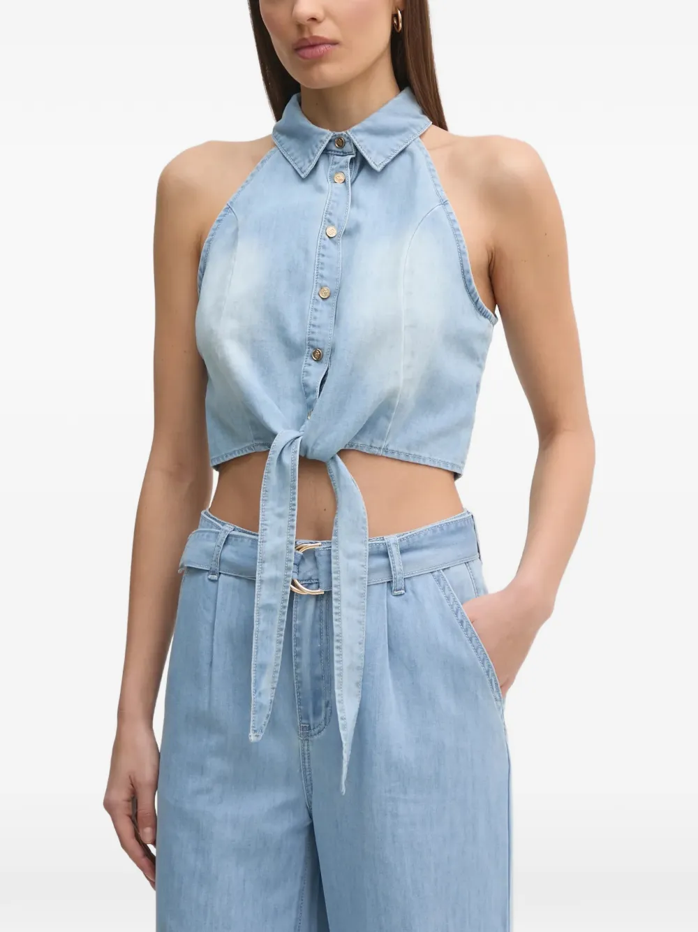 Топ с узлом спереди на шее-халтер Gaudi, синий
Топ с узлом спереди на шее-халтер Gaudi, синий