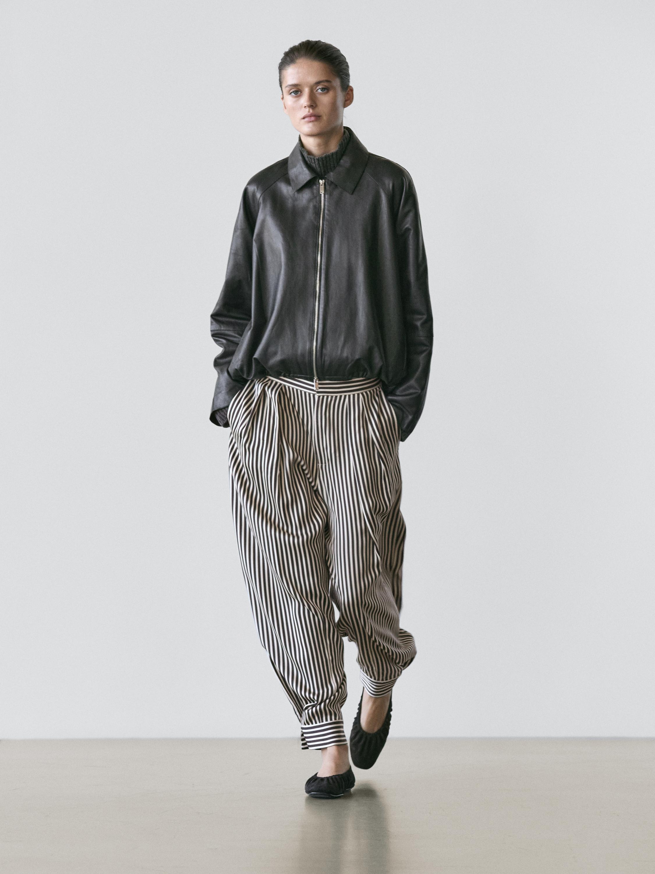 Полосатые брюки-саруэл с вытачками Massimo Dutti, black and white
Полосатые брюки-саруэл с вытачками Massimo Dutti, black and white