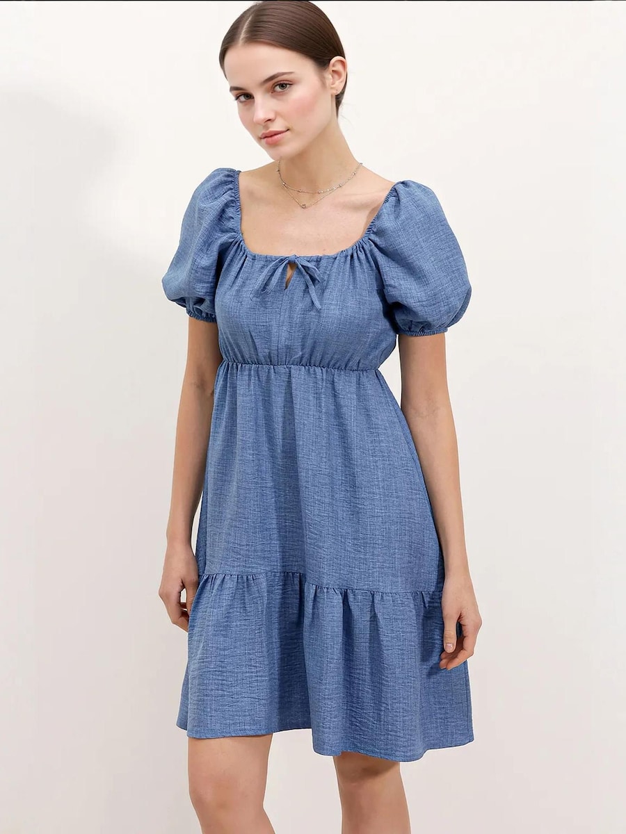 Платье Bigdart, небесно-голубой
Платье Bigdart, небесно-голубой