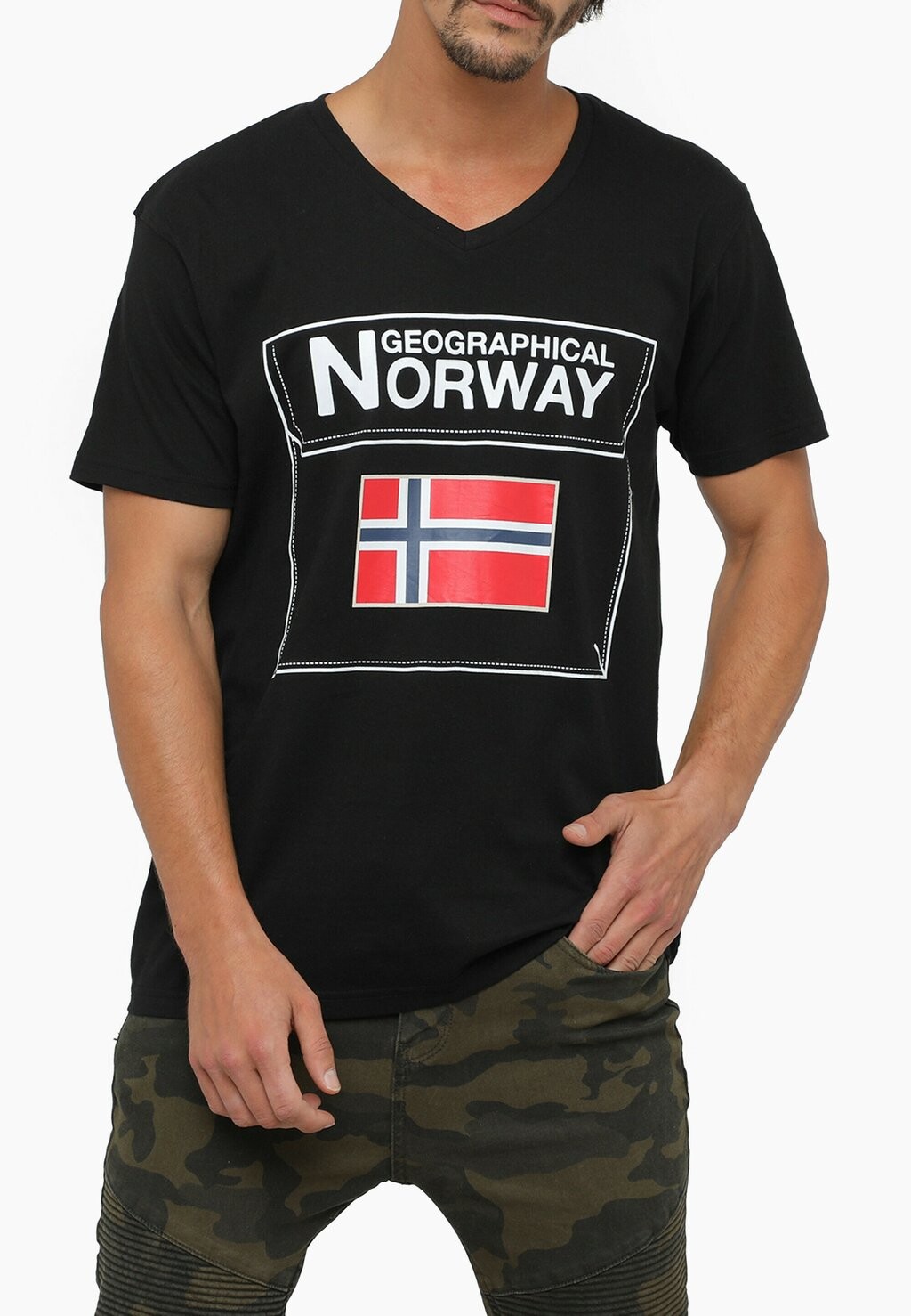 Футболка с принтом Geo Norway, черная, Черный, Футболка с принтом Geo Norway, черная
Футболка с принтом Geo Norway, черная, Черный, Футболка с принтом Geo Norway, черная