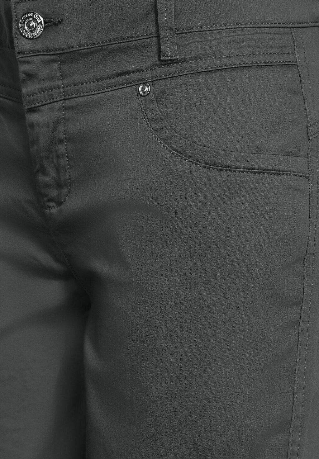 Шорты Bermuda Street One, зеленые
Шорты Bermuda Street One, зеленые