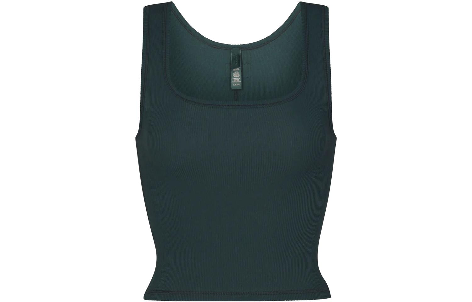 Skims Топ-майка женская Spruce/SPRUCE MULTI
Skims Топ-майка женская Spruce/SPRUCE MULTI