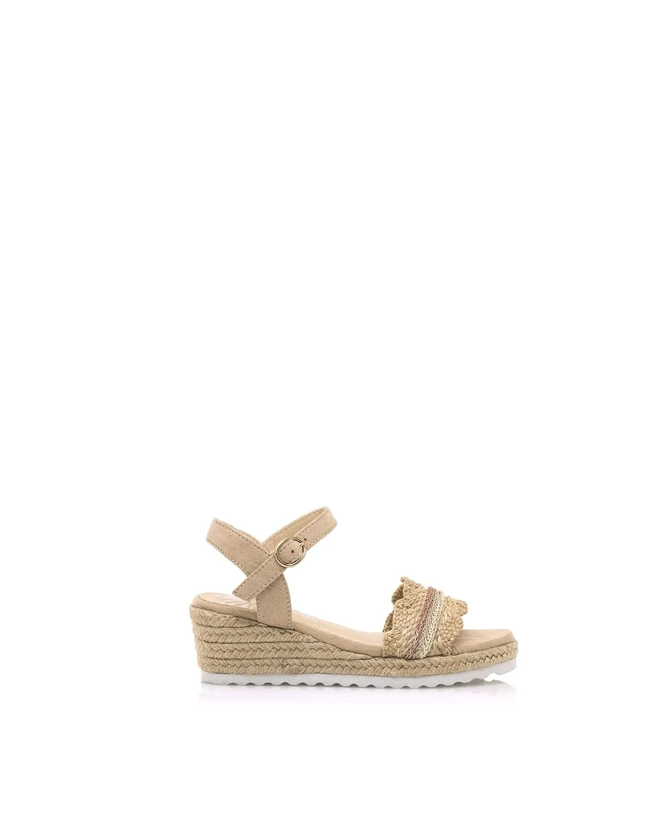 Детские сандалии на танкетке с рафии Mustang, бежевый
Детские сандалии на танкетке с рафии Mustang, бежевый