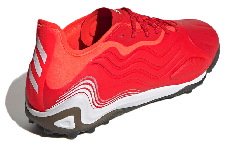 Футбольные бутсы Copa Sense.1 мужские низкие красные/белые Adidas
Футбольные бутсы Copa Sense.1 мужские низкие красные/белые Adidas