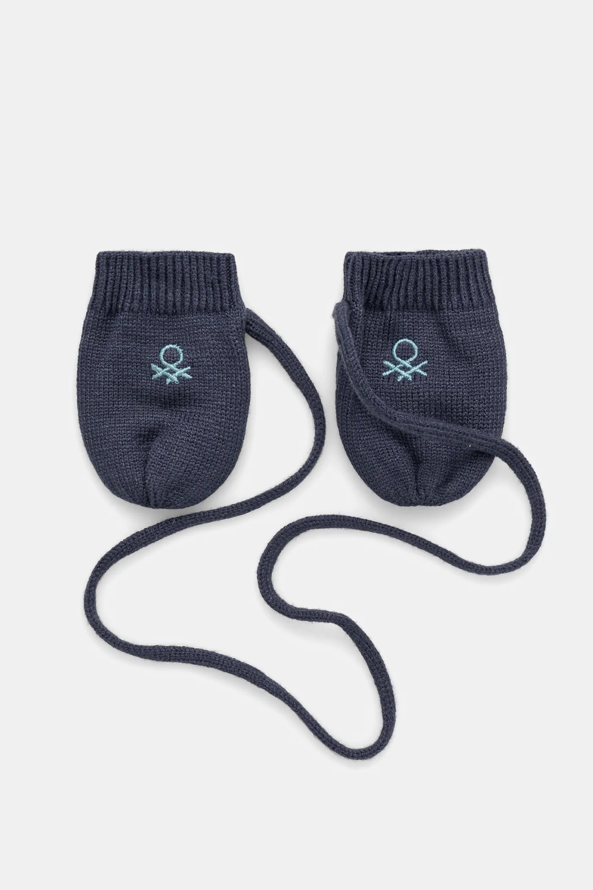 Перчатки United Colors of Benetton, темно-синий
Перчатки United Colors of Benetton, темно-синий