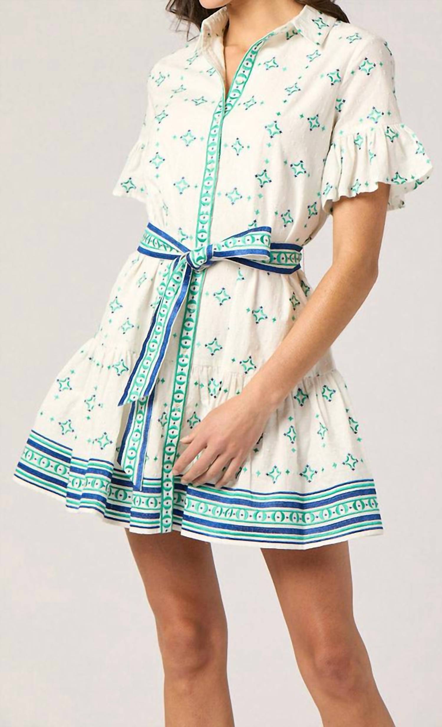 Фауна платье в оптическом белом Shoshanna 
Фауна платье в оптическом белом Shoshanna