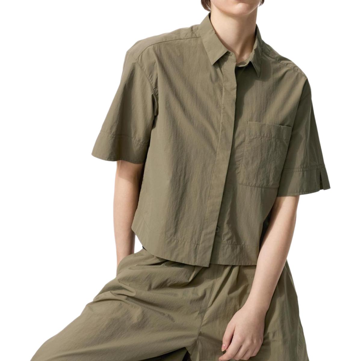 UNIQLO Женская рубашка Olive
UNIQLO Женская рубашка Olive