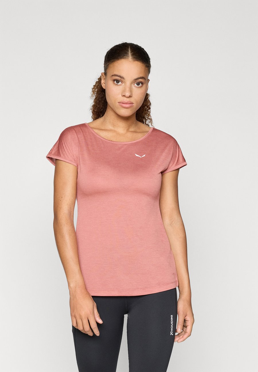 Футболка Salewa PUEZ TEE, Desert Pink/Light Pink
Футболка Salewa PUEZ TEE, Desert Pink/Light Pink