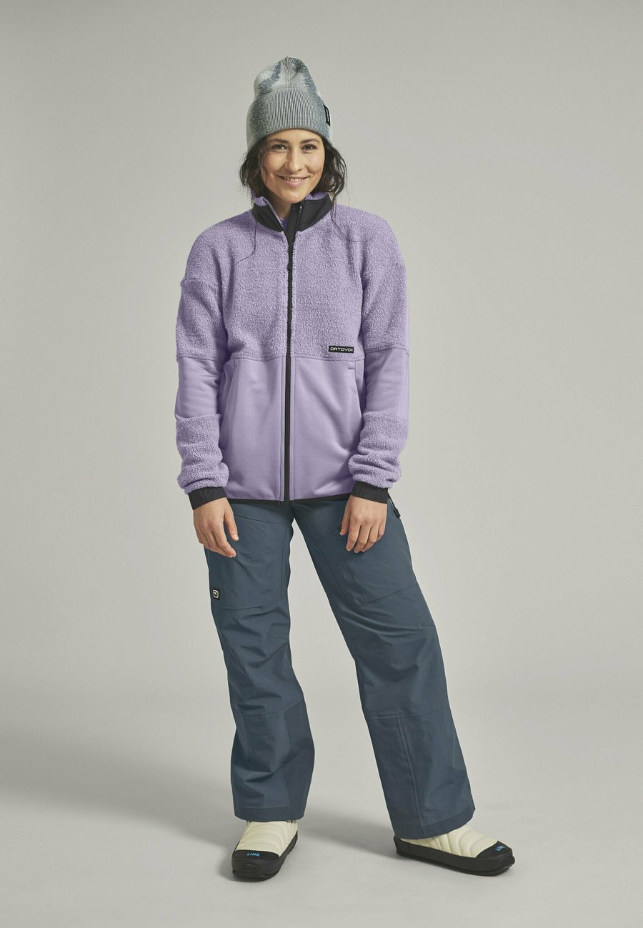 Флисовая куртка ORTOVOX SKI ALPIN, Lush Lavender/Lilac
Флисовая куртка ORTOVOX SKI ALPIN, Lush Lavender/Lilac