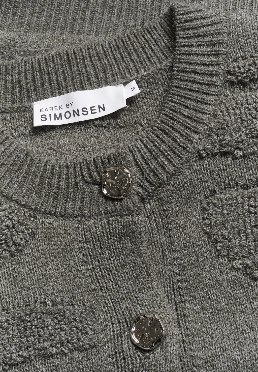 Кардиган ROSANNE Karen by Simonsen, темно-серый
Кардиган ROSANNE Karen by Simonsen, темно-серый