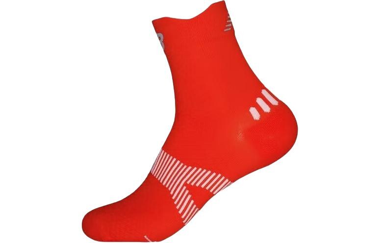 Носки унисекс до середины икры New Balance 
Носки унисекс до середины икры New Balance