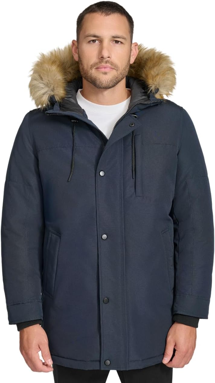 Водонепроницаемая куртка Calvin Klein Mens Everyday Essential, Navy
Водонепроницаемая куртка Calvin Klein Mens Everyday Essential, Navy