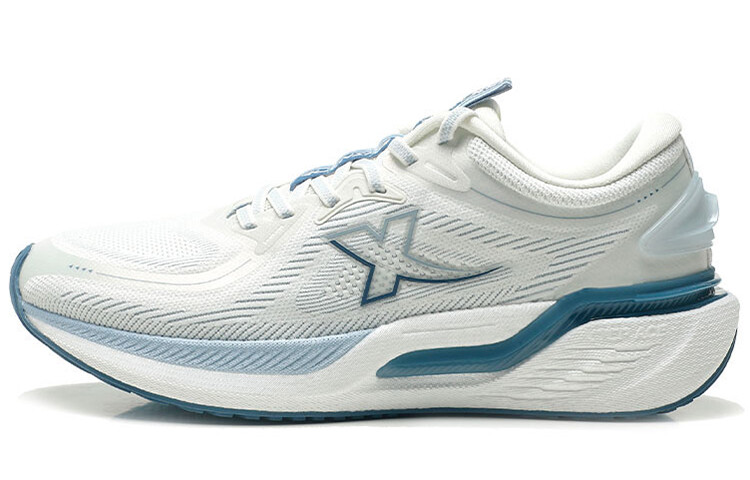 Кроссовки мужские с низким верхом Sail White/Sunset Blue Xtep 
Кроссовки мужские с низким верхом Sail White/Sunset Blue Xtep