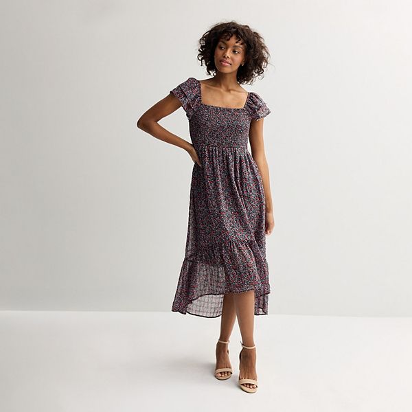 Платье с запахом и асимметричным подолом для девушек Rewind, Black Floral
Платье с запахом и асимметричным подолом для девушек Rewind, Black Floral