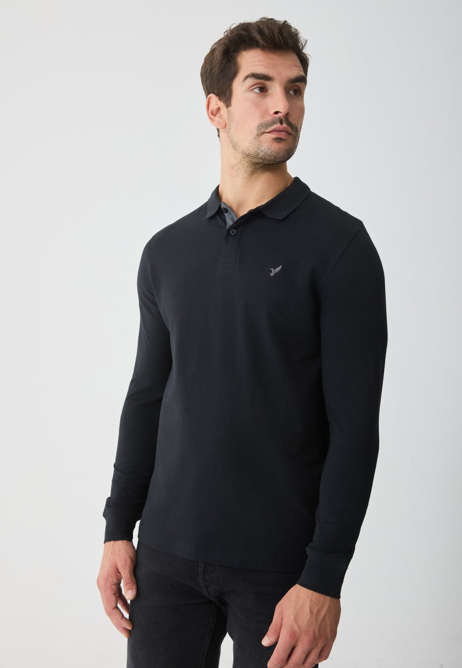 Поло Pier One Polo shirt, True Black/Black, Черный, Поло Pier One Polo shirt, True Black/Black
Поло Pier One Polo shirt, True Black/Black, Черный, Поло Pier One Polo shirt, True Black/Black