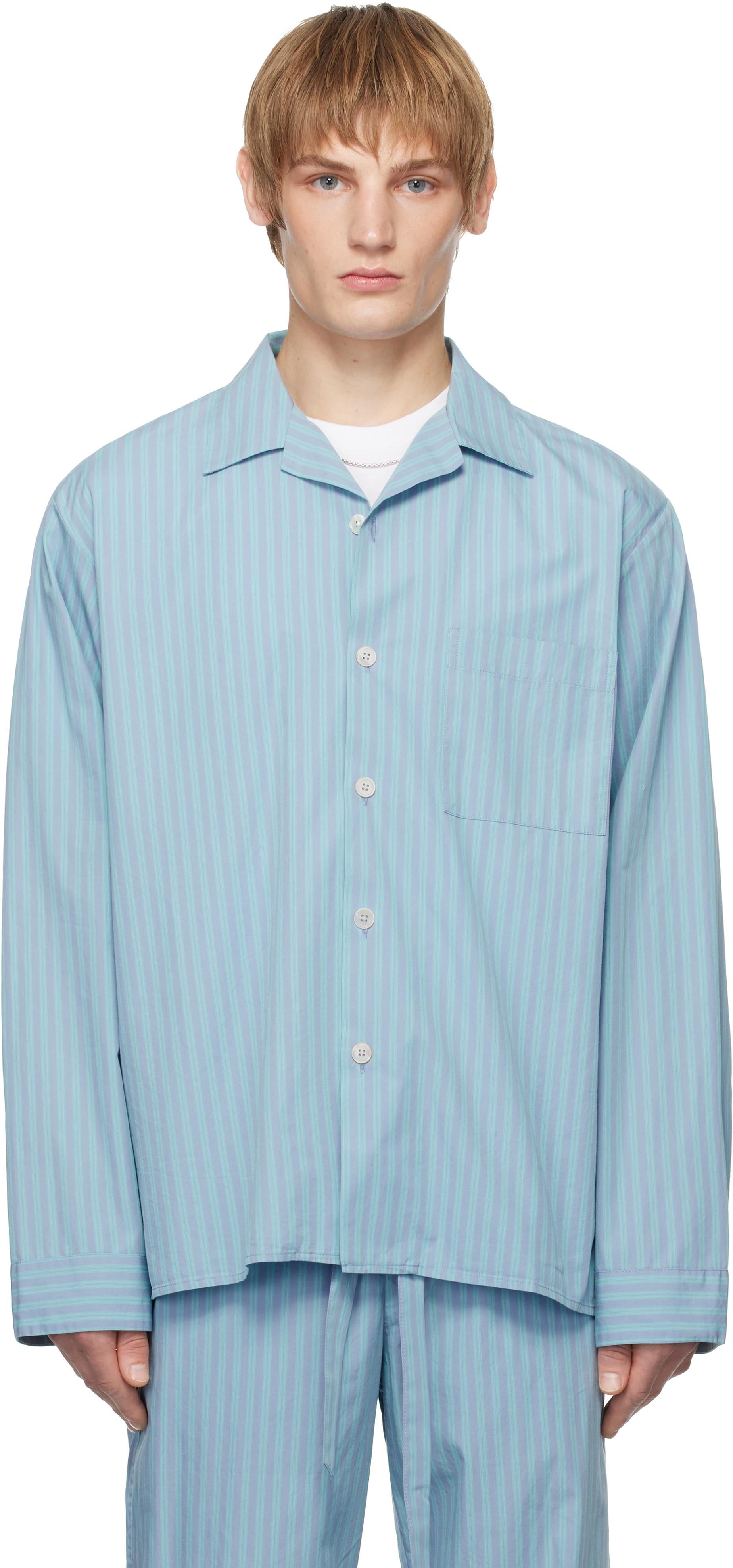 Пижамная рубашка SSENSE Exclusive Blue AURALEE Edition из хлопкового поплина Tekla
Пижамная рубашка SSENSE Exclusive Blue AURALEE Edition из хлопкового поплина Tekla