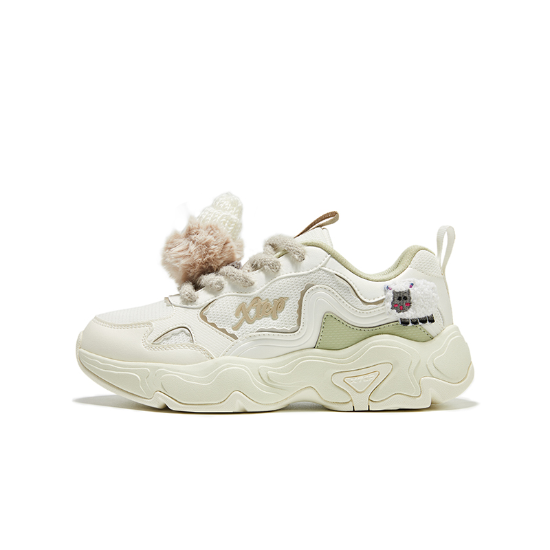 Износостойкие низкие повседневные кроссовки для детей XTEP, белый/зеленый
Износостойкие низкие повседневные кроссовки для детей XTEP, белый/зеленый