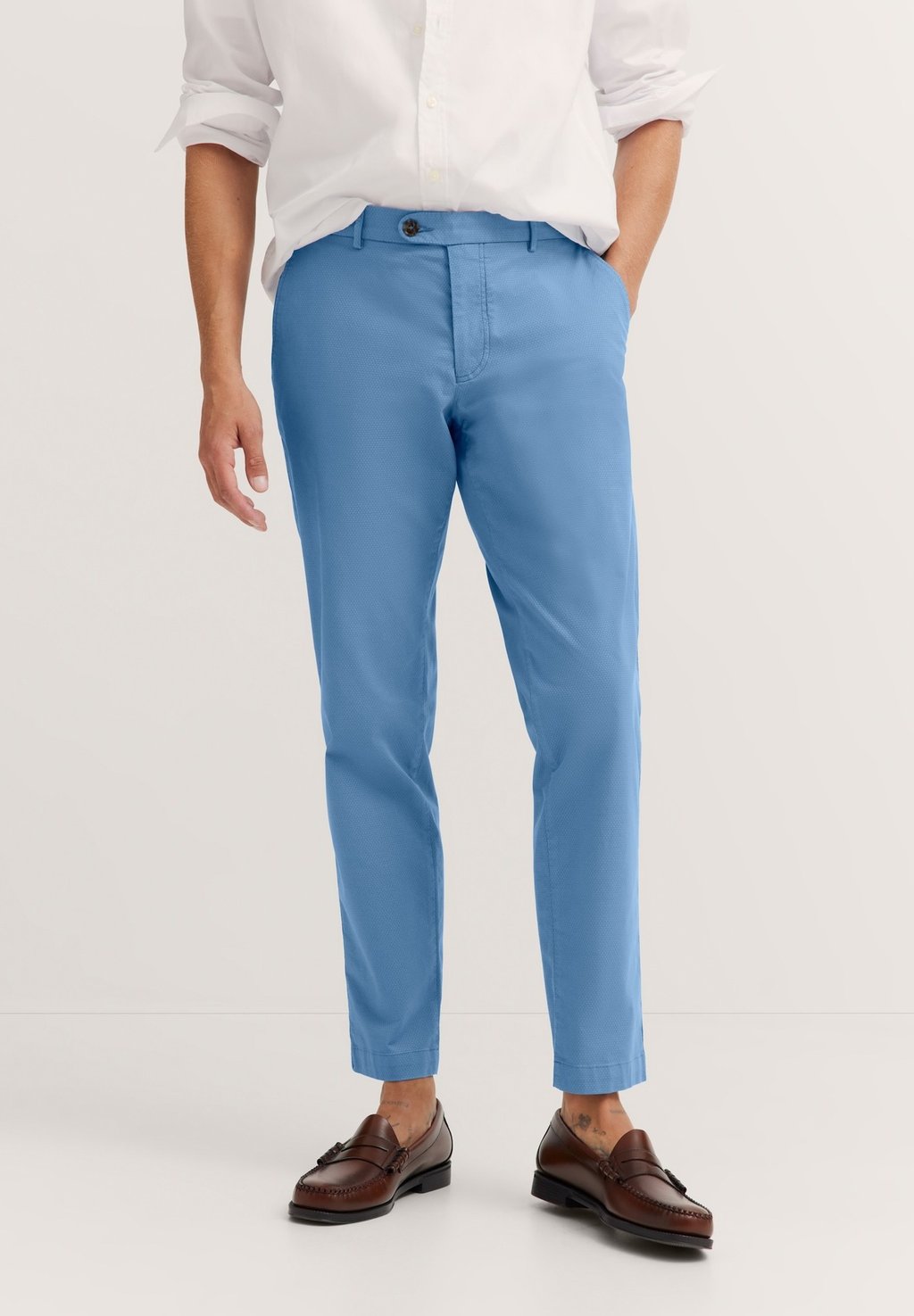 Чиносы MIT PRAKTISCHEN GÜRTELSCHLAUFEN bugatti, синий
Чиносы MIT PRAKTISCHEN GÜRTELSCHLAUFEN bugatti, синий