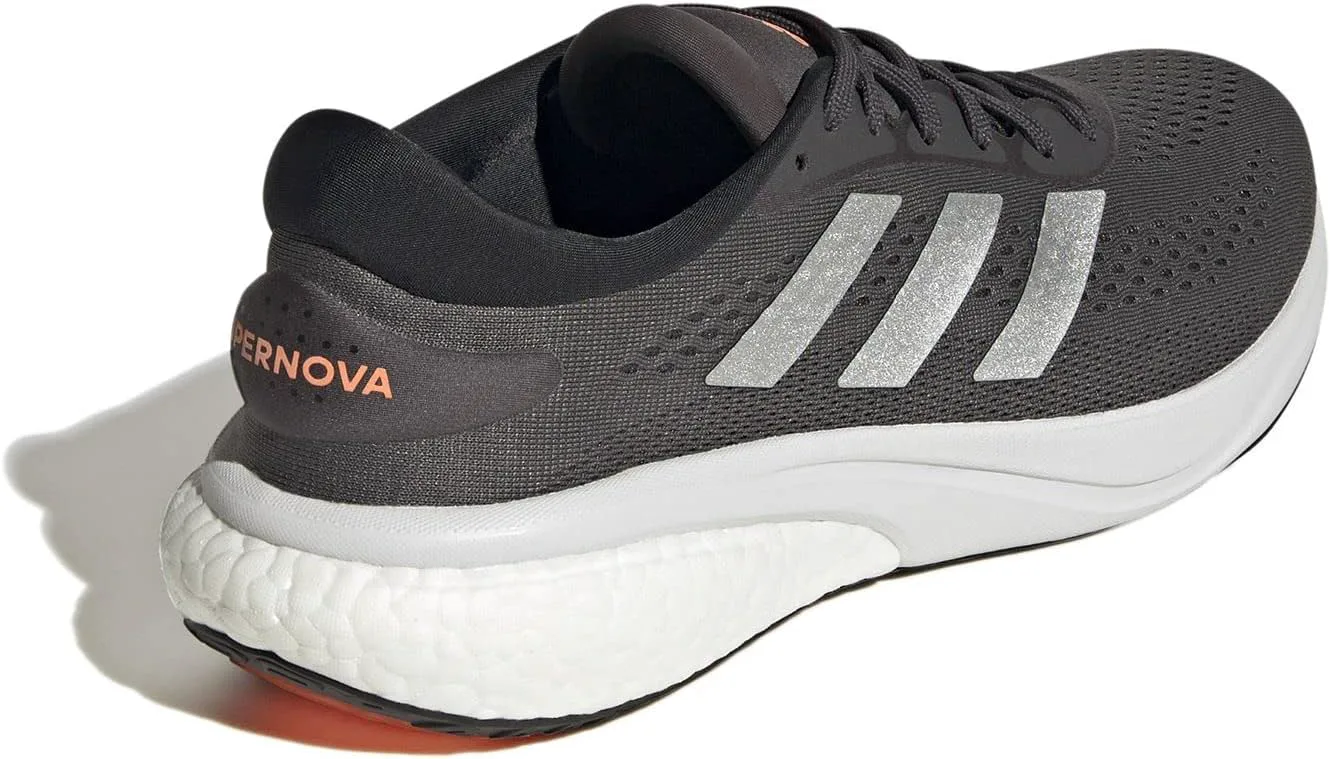 Adidas Supernova 2 M, мужские кроссовки, серебряный
Adidas Supernova 2 M, мужские кроссовки, серебряный