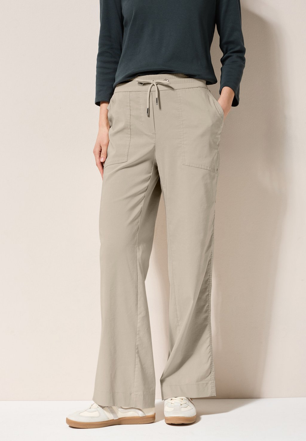 Брюки WIDE Cecil, бежевый
Брюки WIDE Cecil, бежевый