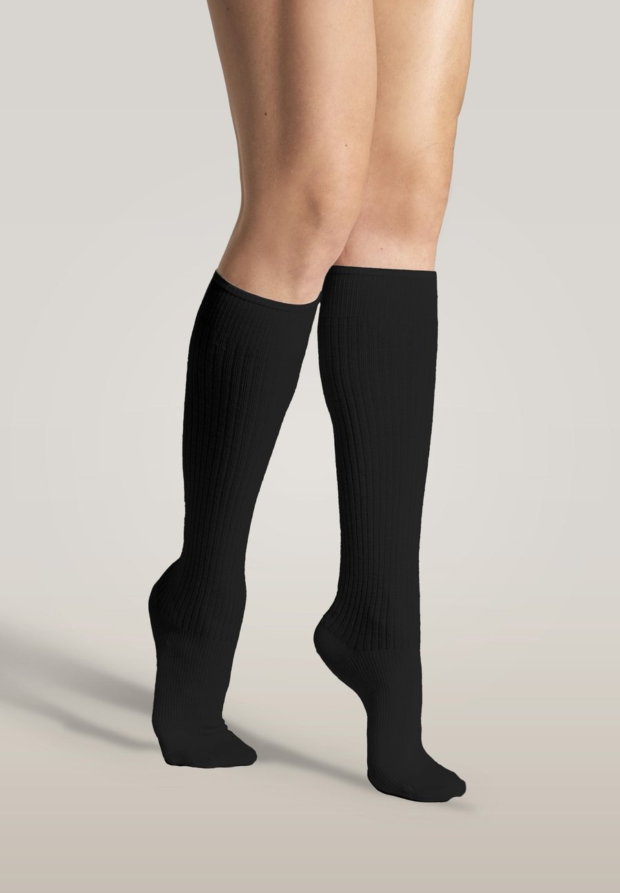 Носки Wolford Knee high socks, Black
Носки Wolford Knee high socks, Black