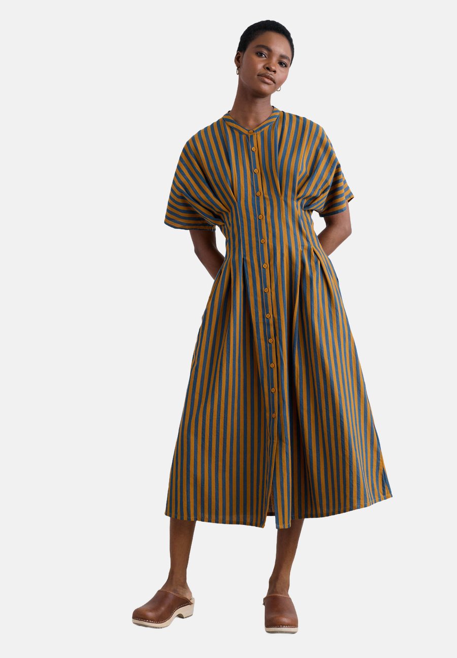 Платье Seasalt Cornwall LAMORNA, Brown Mini Scallion Basket/Brown
Платье Seasalt Cornwall LAMORNA, Brown Mini Scallion Basket/Brown