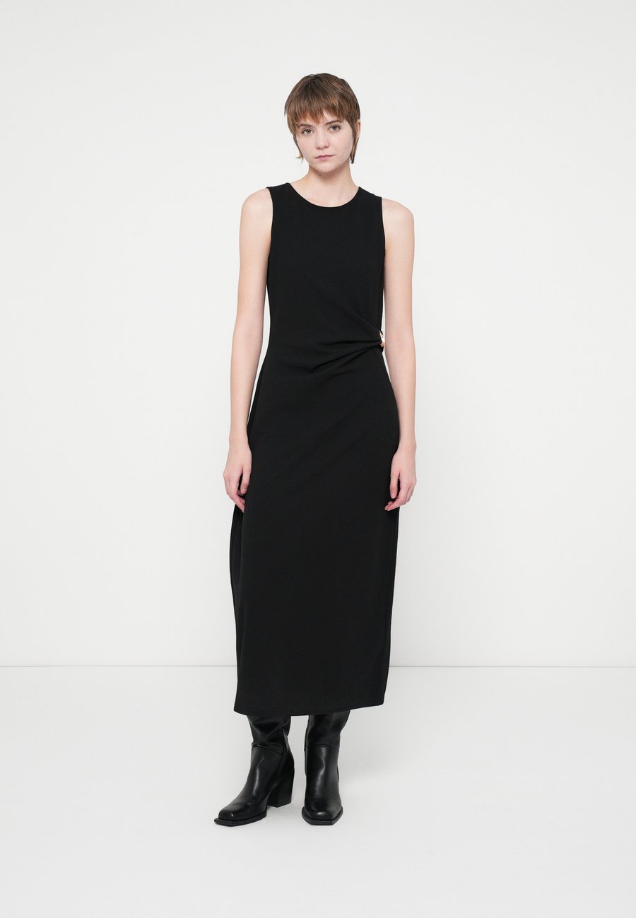 Платье Vero Moda VMHOSANNA DRESS, Black
Платье Vero Moda VMHOSANNA DRESS, Black