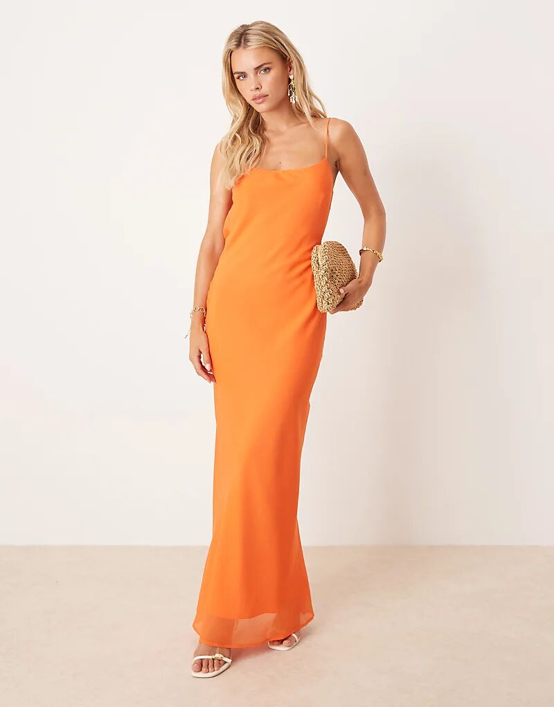 Платье миди ASOS DESIGN Petite с бретельками и воротником сзади, ярко-оранжевого цвета Asos Petite
Платье миди ASOS DESIGN Petite с бретельками и воротником сзади, ярко-оранжевого цвета Asos Petite