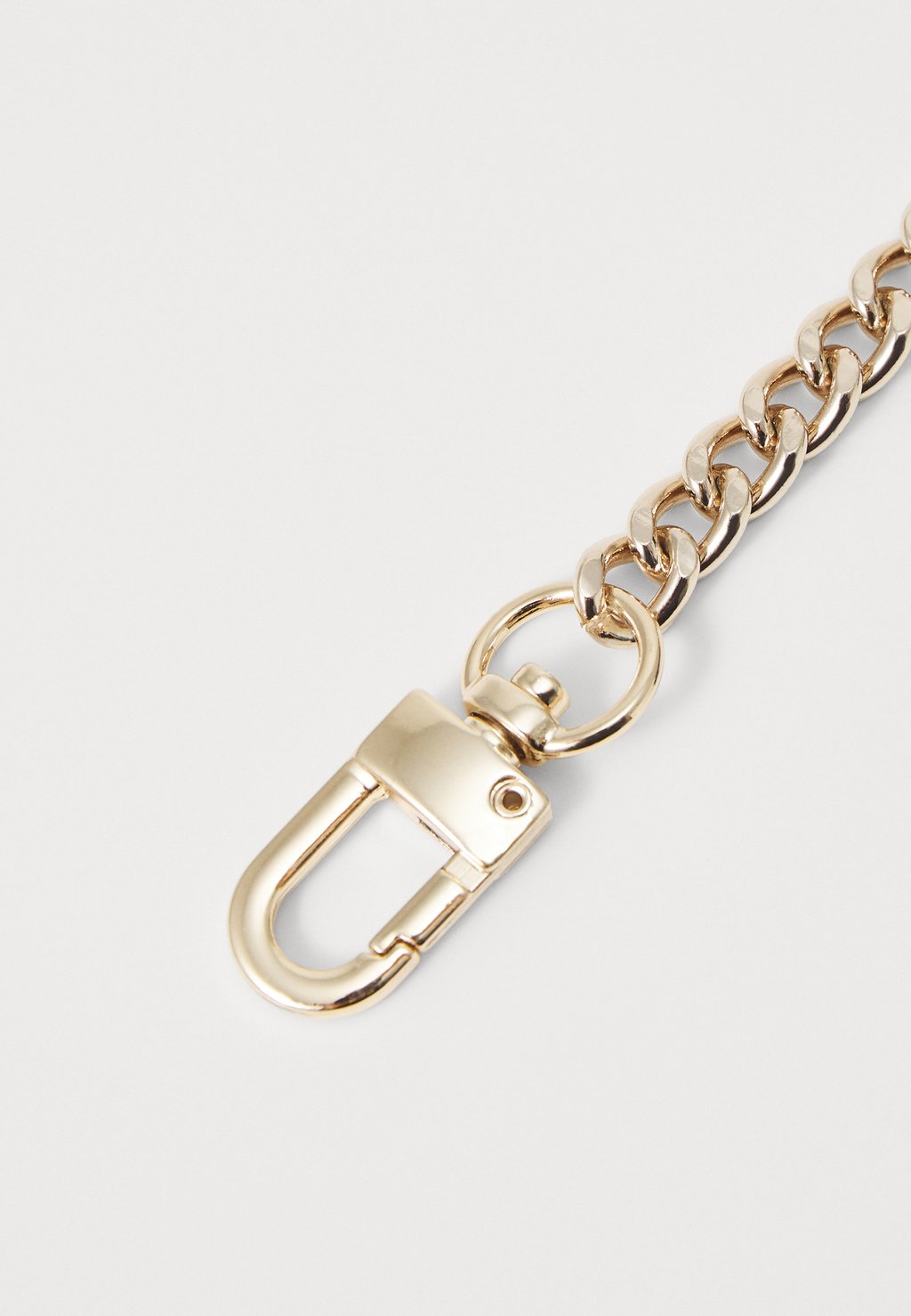 Сумка через плечо FEDORA FLAP Guess, черный
Сумка через плечо FEDORA FLAP Guess, черный