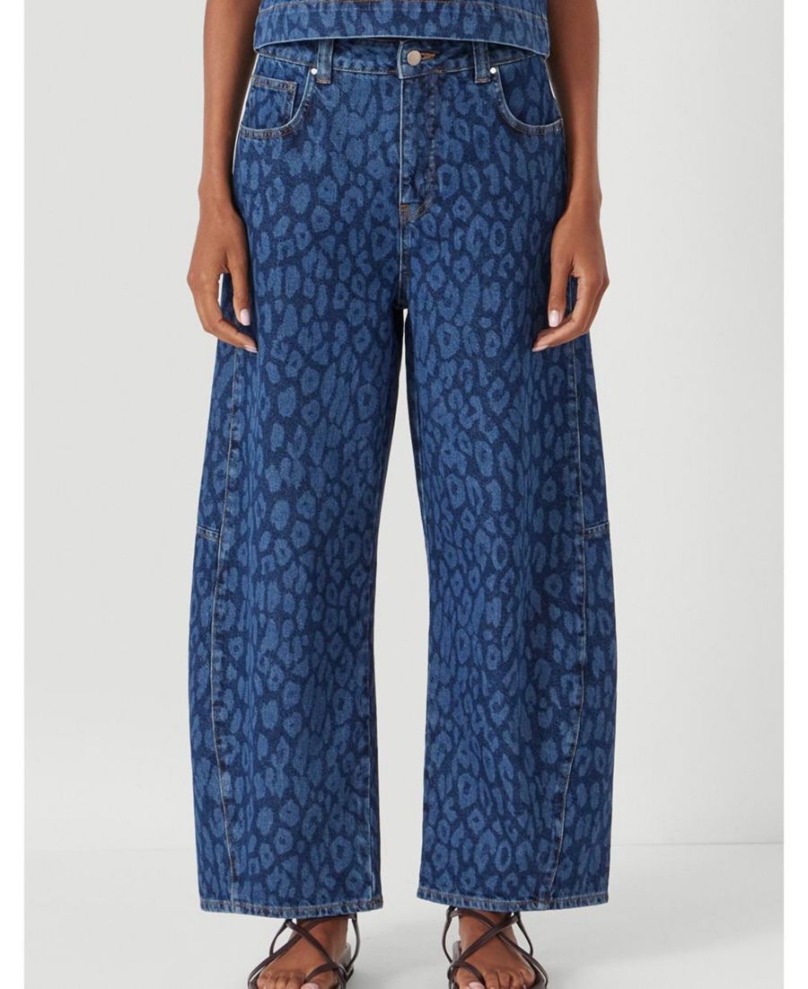 Женские укороченные джинсы Bree Horseshoe Barrel Leg Hush, Laser leopard print mid blue
Женские укороченные джинсы Bree Horseshoe Barrel Leg Hush, Laser leopard print mid blue