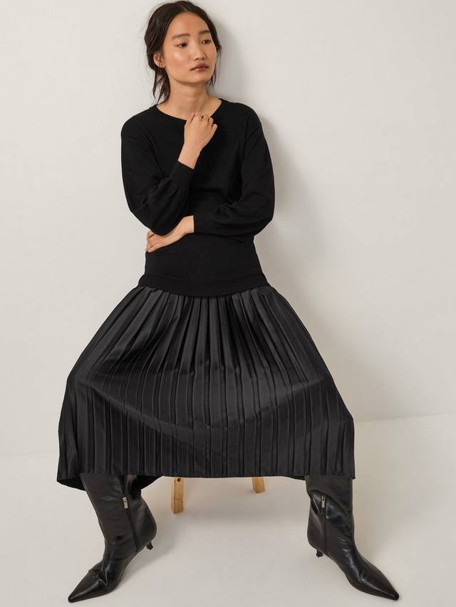 Платье миди Fia Fabric Mix с вискозой LENZING ECOVERO Monsoon, Black
Платье миди Fia Fabric Mix с вискозой LENZING ECOVERO Monsoon, Black