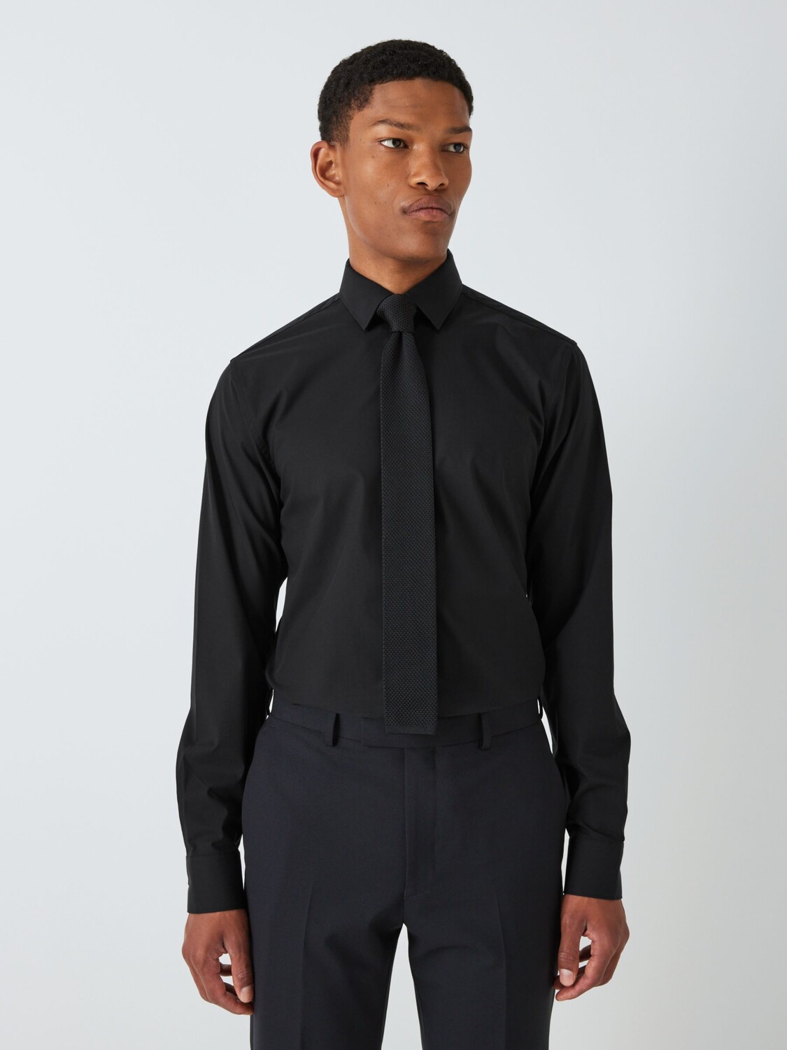 Рубашка узкого кроя из эластичного поплина Kin, черный
Рубашка узкого кроя из эластичного поплина Kin, черный