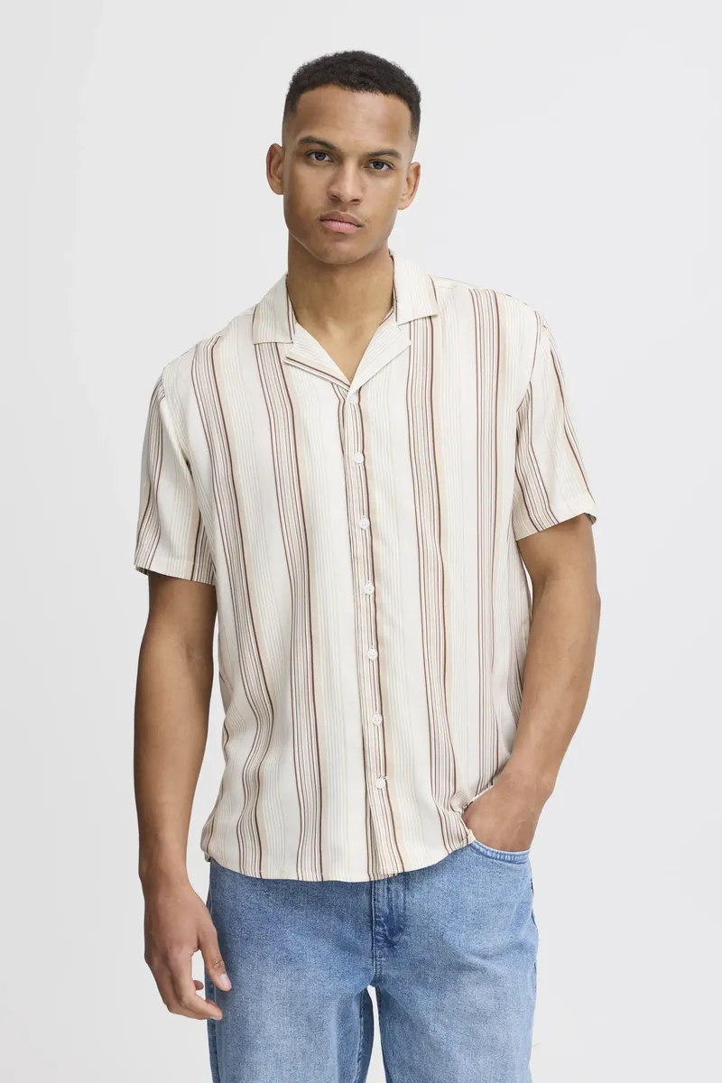Рубашка с короткими рукавами из смеси "BLEND BHShirt", белый
Рубашка с короткими рукавами из смеси "BLEND BHShirt", белый