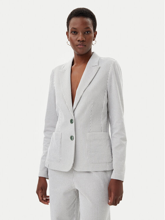 Куртка обычного кроя 15001434 Olsen, зеленый
Куртка обычного кроя 15001434 Olsen, зеленый