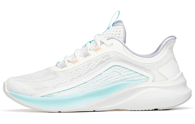 Кроссовки женские с низким верхом цвета слоновой кости, белые/светло-голубые/сиреневые, серые Anta 
Кроссовки женские с низким верхом цвета слоновой кости, белые/светло-голубые/сиреневые, серые Anta