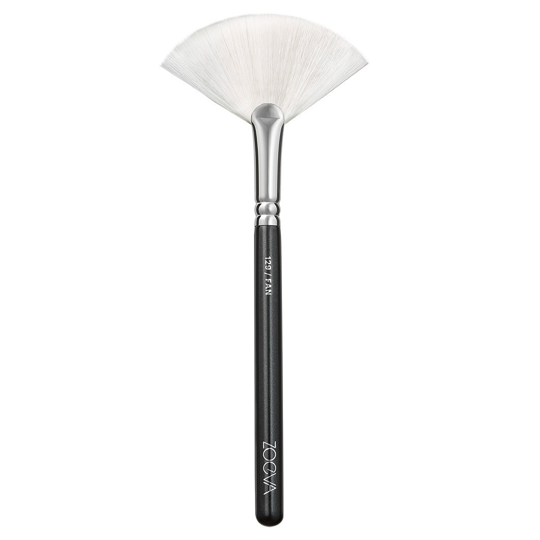 Кисть для пудры 129 fan Zoeva, количество 1 шт.
Кисть для пудры 129 fan Zoeva, количество 1 шт.