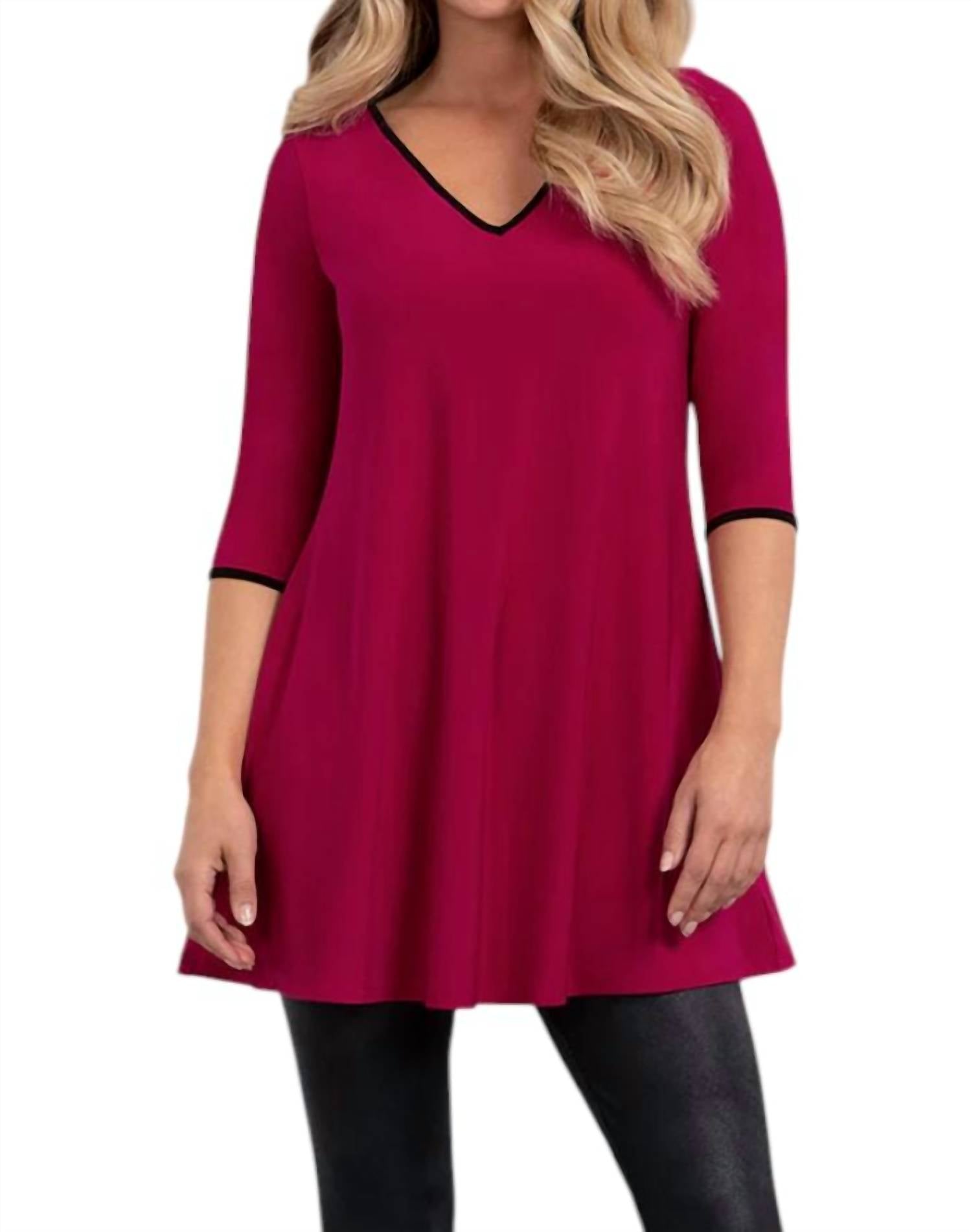 Двусторонняя туника-трапеция с отделкой в пурпурном цвете Sympli
Двусторонняя туника-трапеция с отделкой в пурпурном цвете Sympli