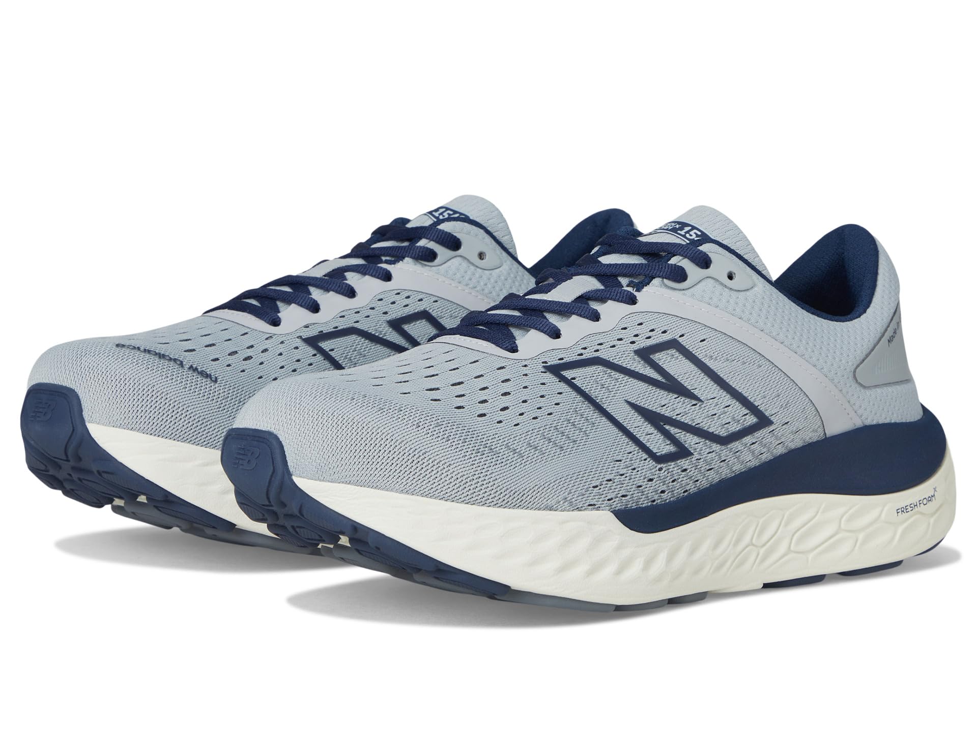 Кроссовки New Balance Fresh Foam X 1540v4, цвет Quartz Grey/Navy
Кроссовки New Balance Fresh Foam X 1540v4, цвет Quartz Grey/Navy