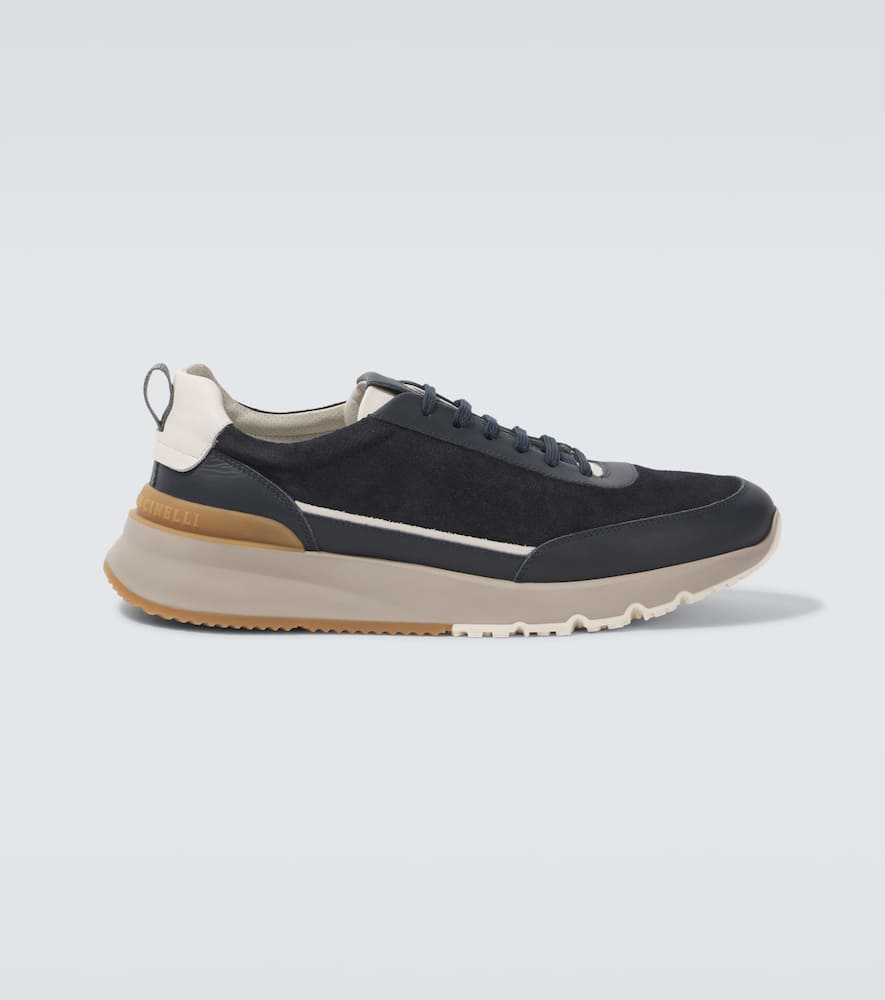 Кроссовки из замши с кожаными вставками Brunello Cucinelli, CYD22
Кроссовки из замши с кожаными вставками Brunello Cucinelli, CYD22