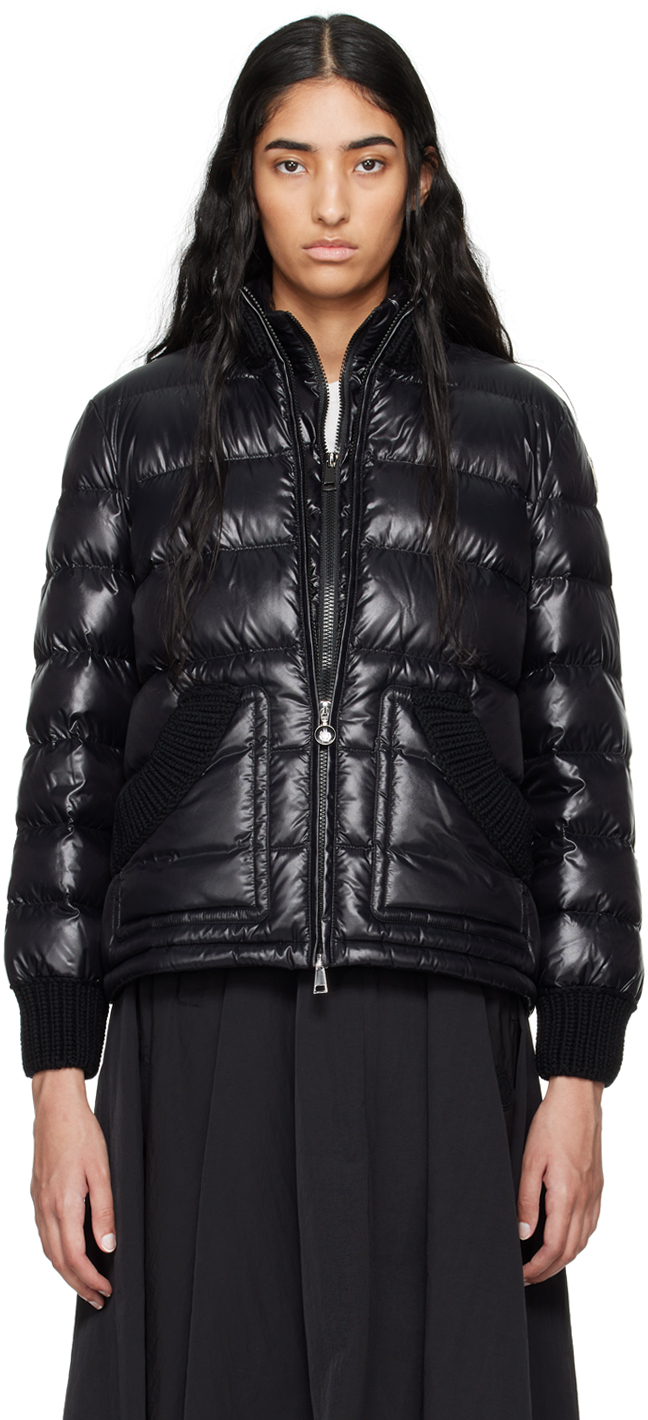 Короткая куртка Arcelot Moncler 
Короткая куртка Arcelot Moncler