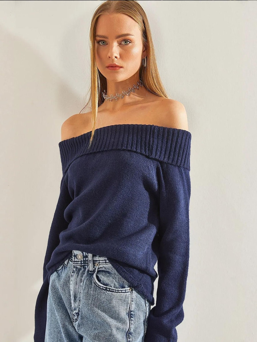 Свитер Bianco Lucci, темно-синий
Свитер Bianco Lucci, темно-синий